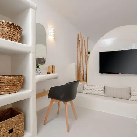 Villa Magnificent Naxos | 3 Bedrooms | Jimbei | Beautiful Sea Views And Private Pool | Naxos